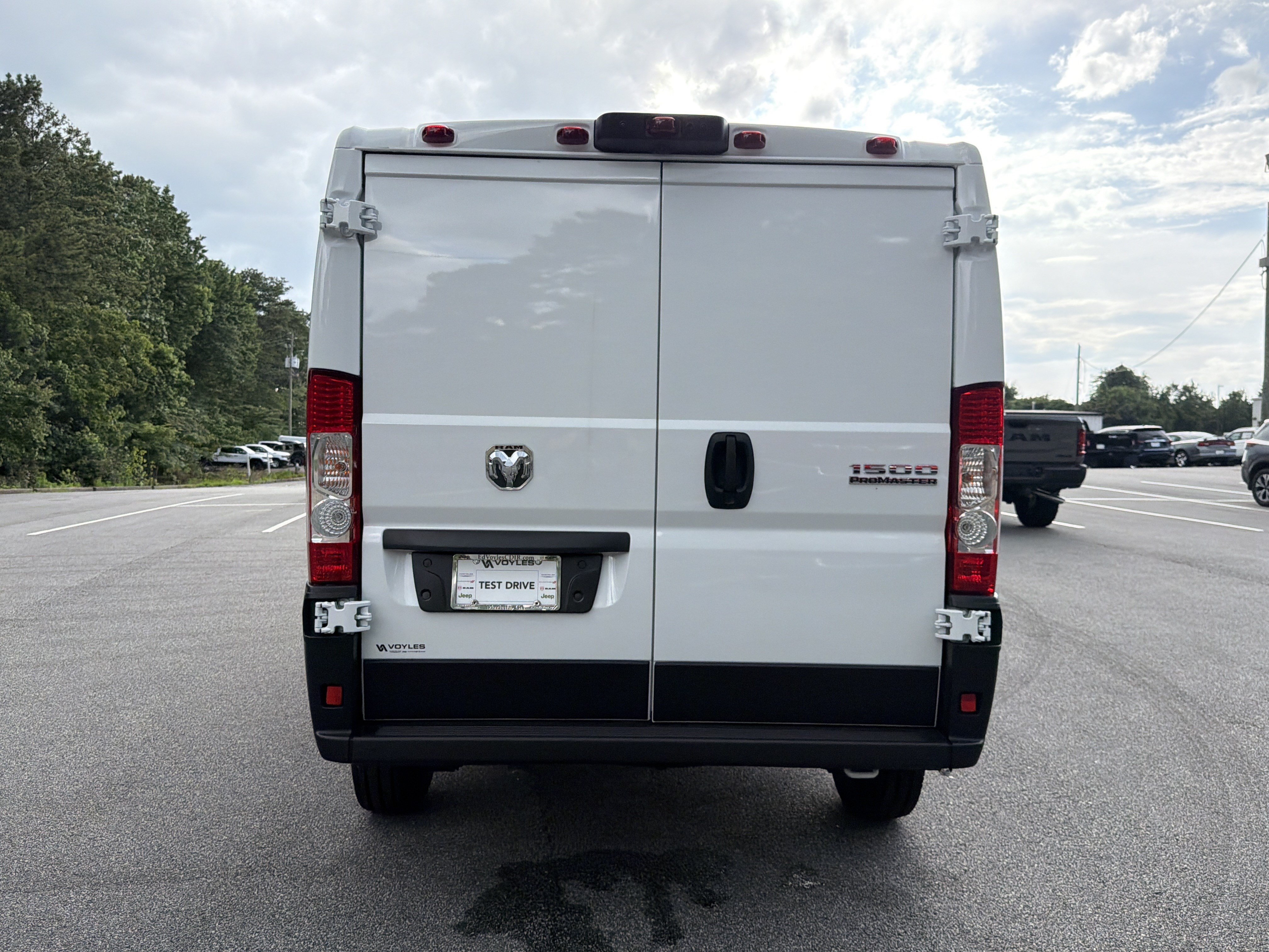 New 2026 Bright White Clearcoat Ram Tradesman image 7