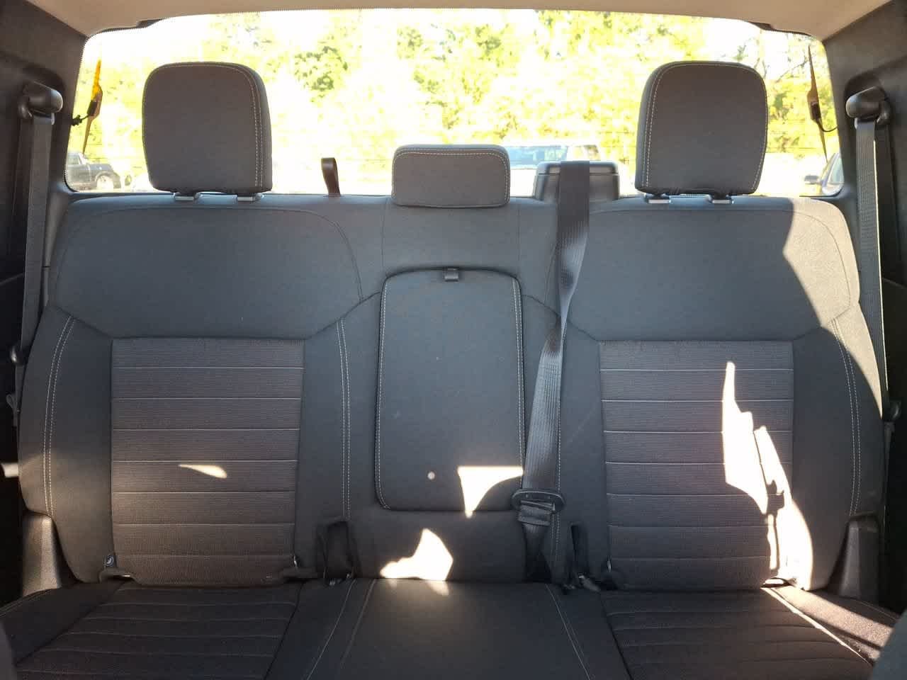 Used 2019 Oxford White Ford XLT image 10