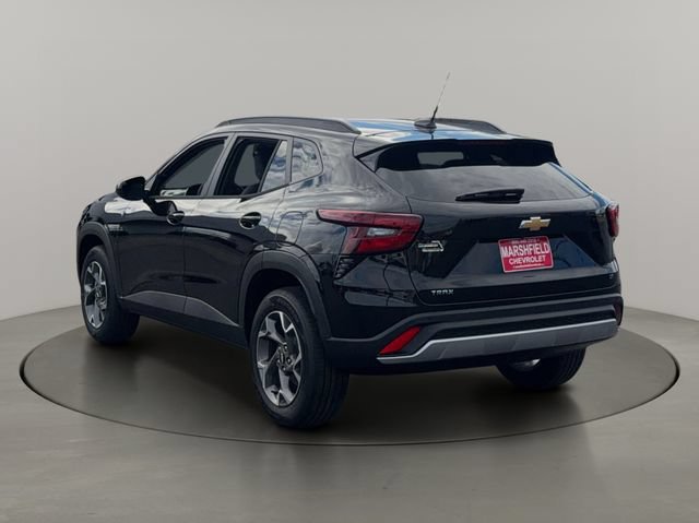 2026 Chevrolet Trax LT - Photo 7
