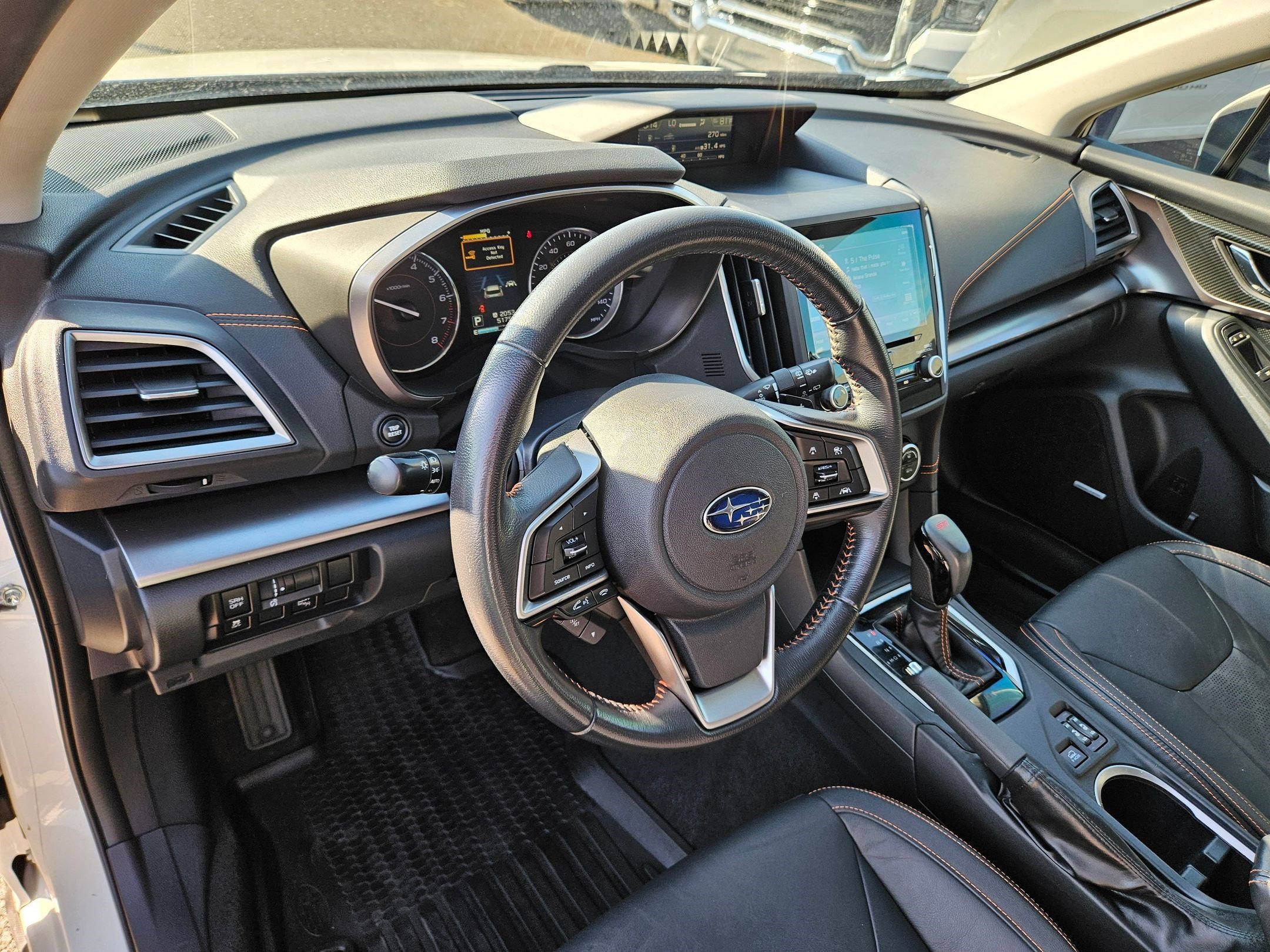 Used 2019 Crystal White Pearl Subaru Limited image 14