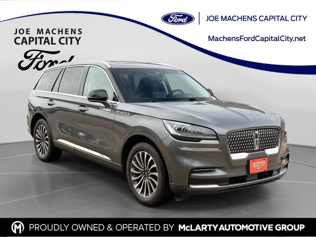 Used 2023 Metallic Lincoln Standard image 1