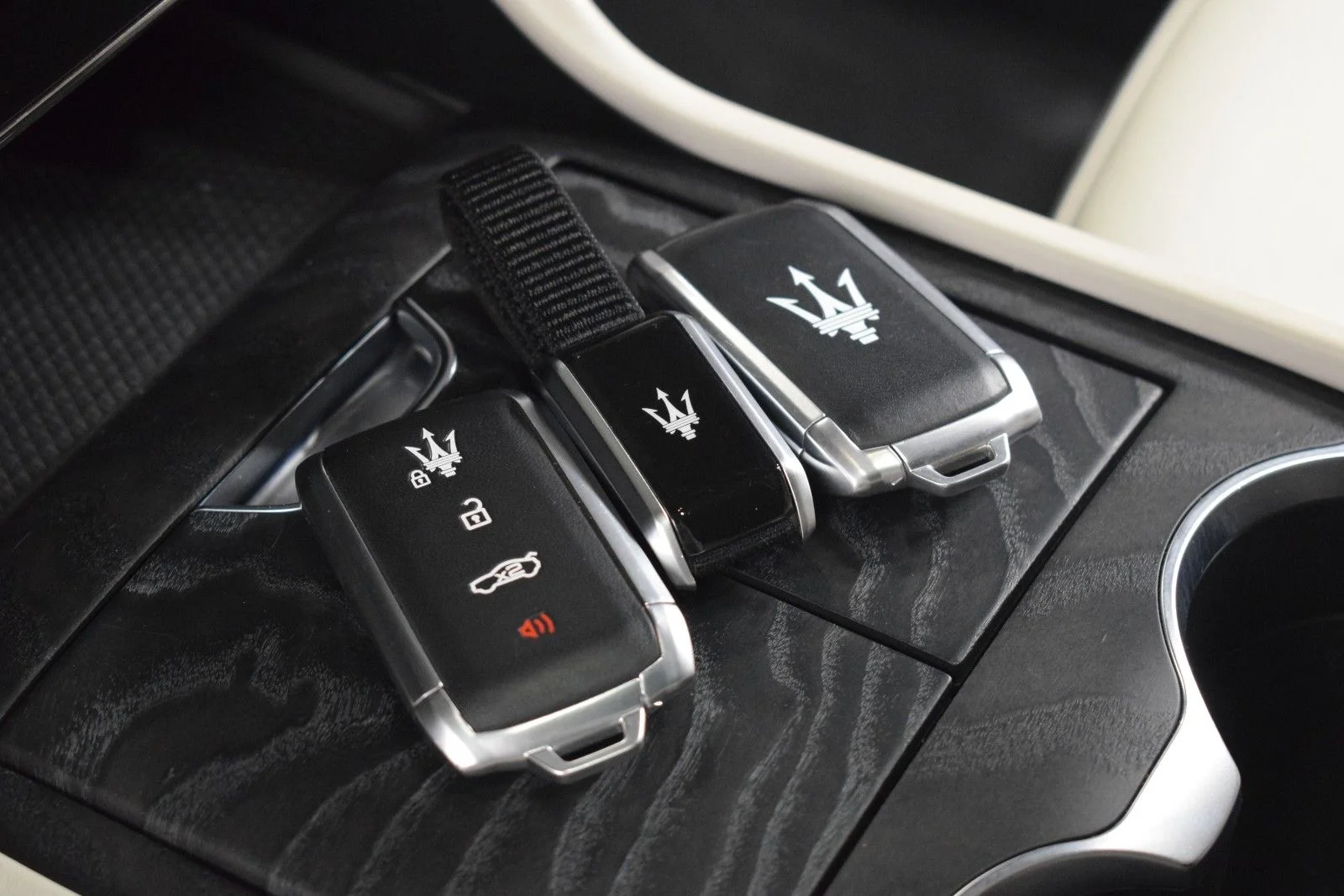 Certified Used 2023 Blue Maserati  image 43