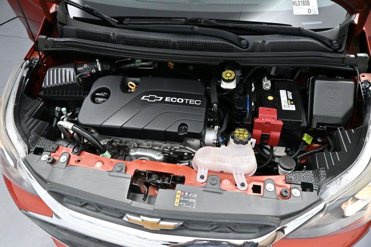 Used 2021 Metallic paint.) Chevrolet LS image 25