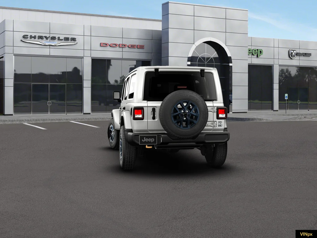 New 2026 Bright White Clear-Coat Exterior Paint Jeep  image 12