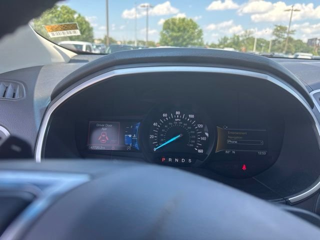 Used 2019 Red Ford SEL image 10