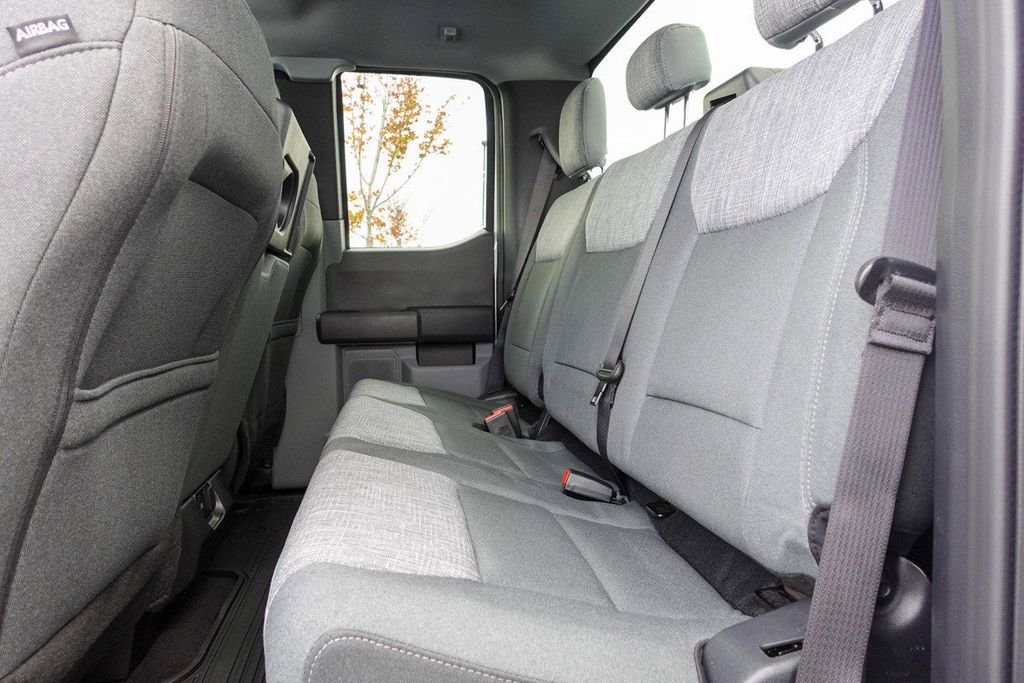 New 2026 Oxford White Ford F-250® XLT image 29