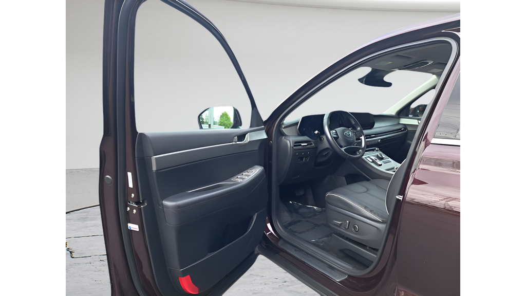 Used 2023 Burgundy Hyundai SEL image 9