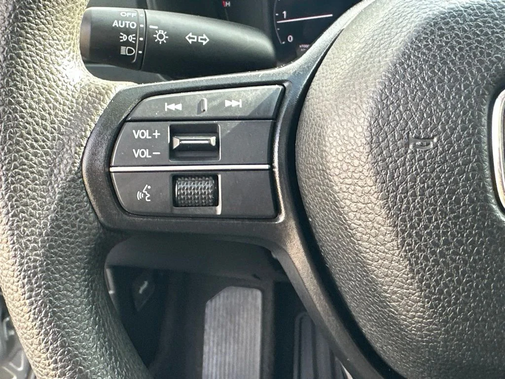 Used 2024  Honda EX image 14