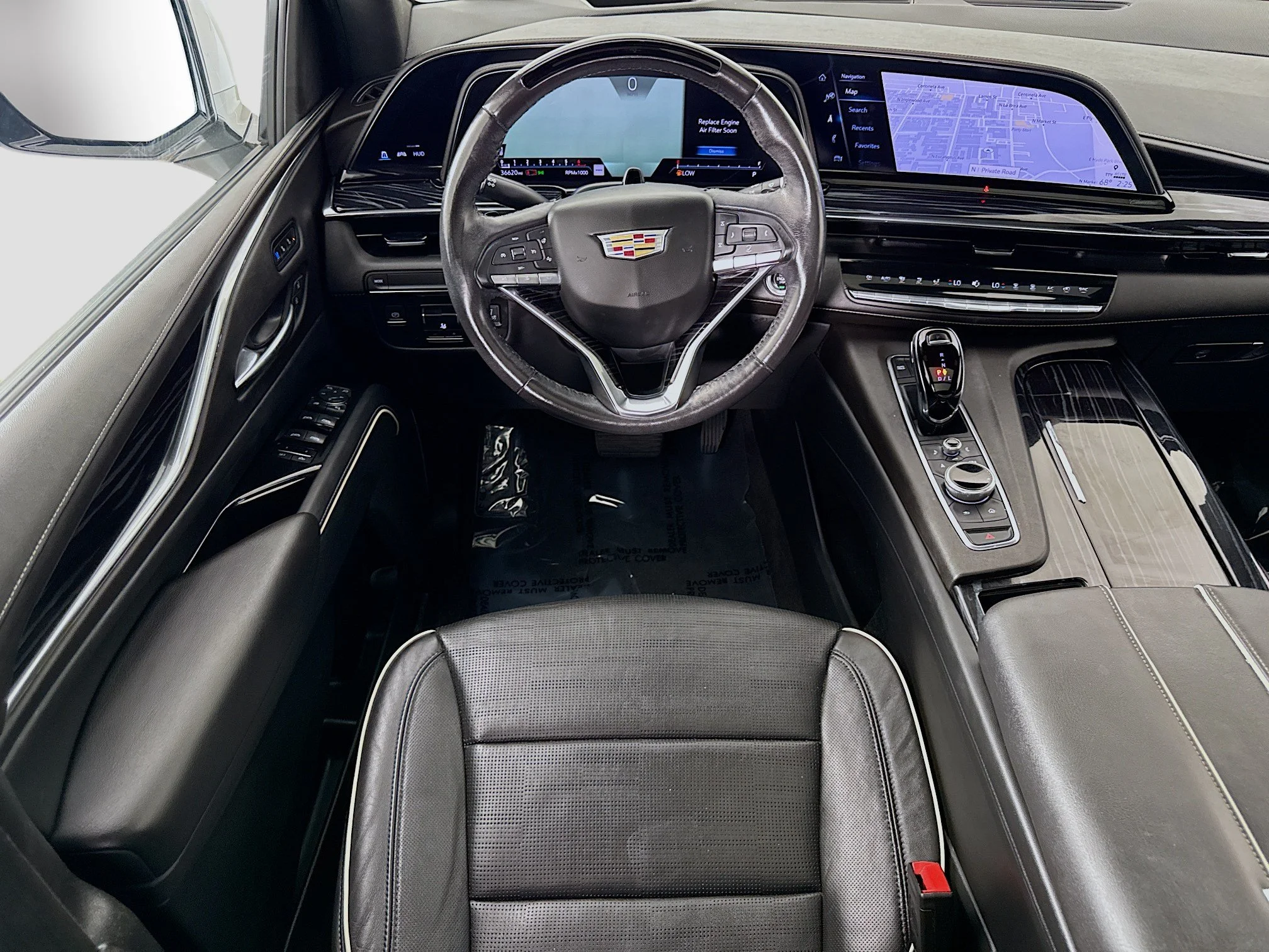 Used 2022 Crystal White Tricoat Cadillac Sport image 26