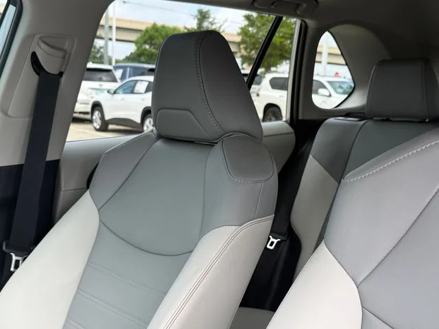 Certified Used 2025 Silver Toyota XLE Premium image 11