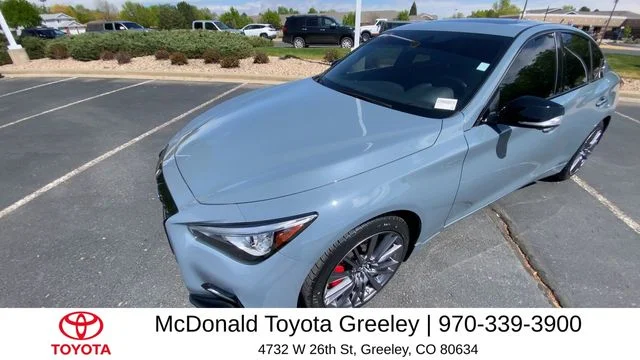 Used 2024 Gray INFINITI Red Sport 400 image 4
