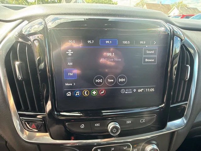 Used 2023 Red Chevrolet LT image 27