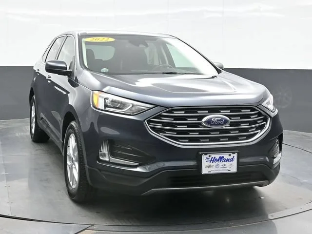 Used 2022 Blue Ford SEL image 6