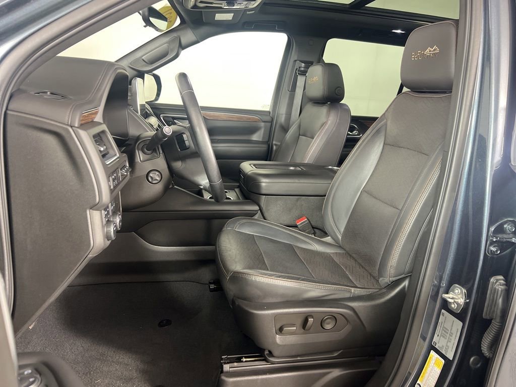 Used 2021 Shadow Gray Metallic Chevrolet High Country image 16