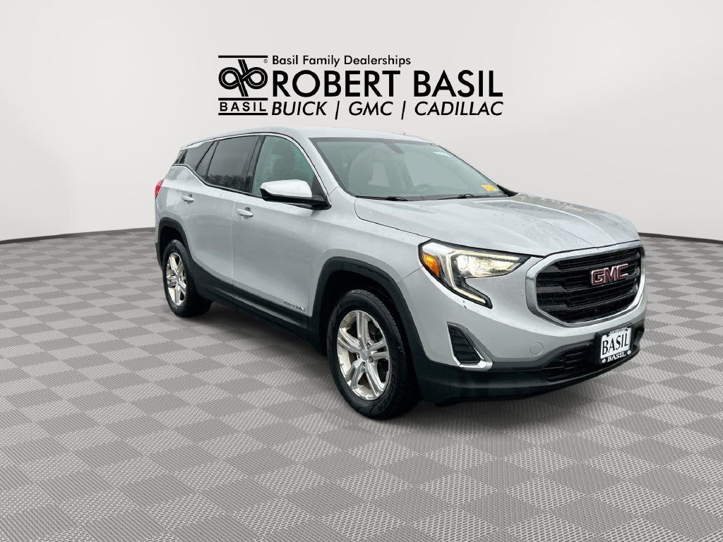 Used 2018 QUICKSILVER METALLIC GMC SLE image 2
