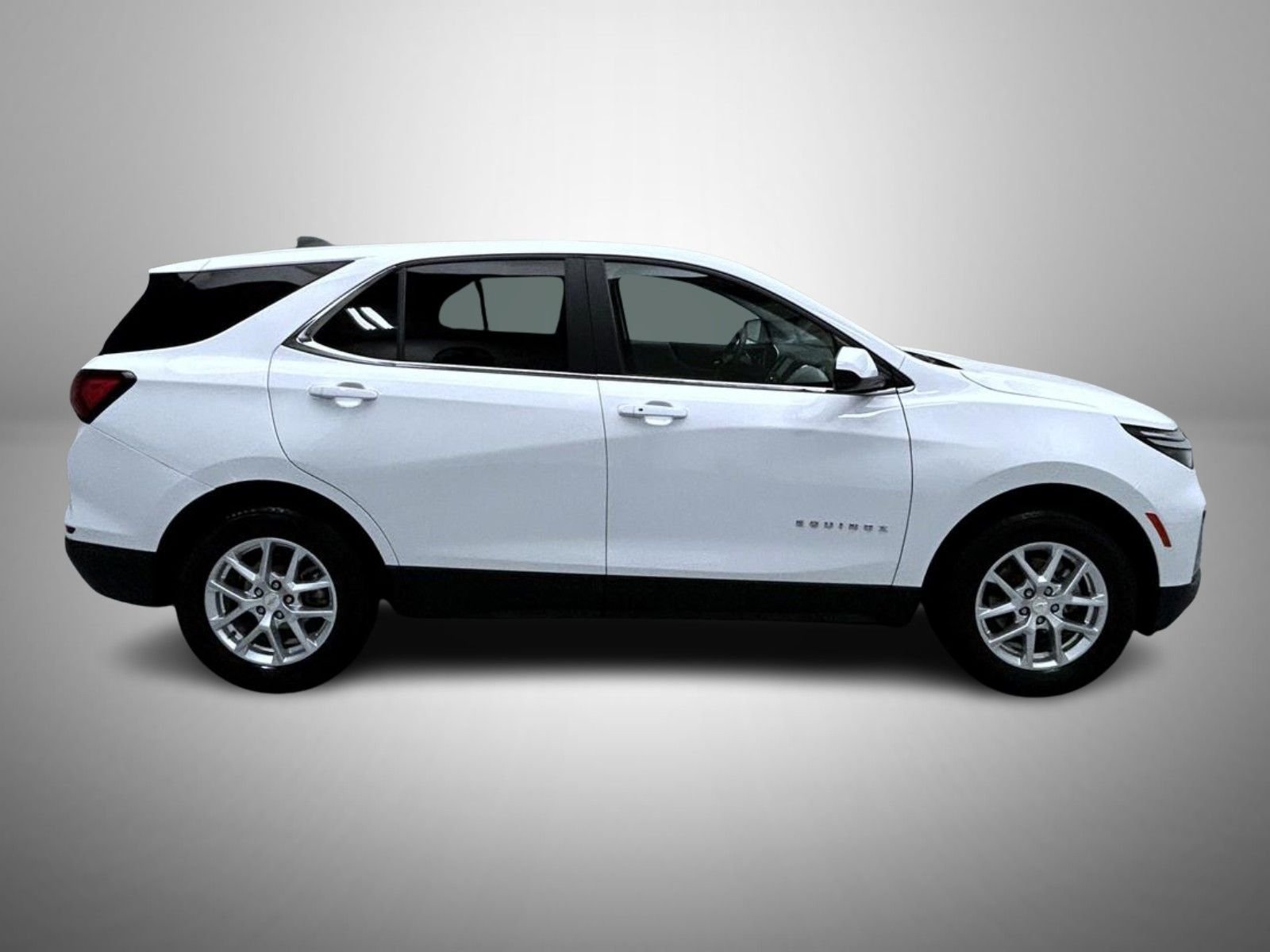 Used 2023 White Chevrolet LT image 4