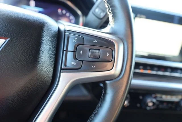 Used 2024 Dark Ash Metallic Chevrolet LT (2FL) image 25