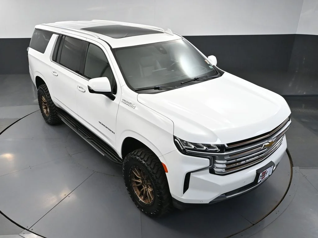 Used 2021 White Chevrolet High Country image 69