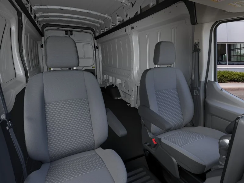 New 2026 Oxford White Ford Base image 31