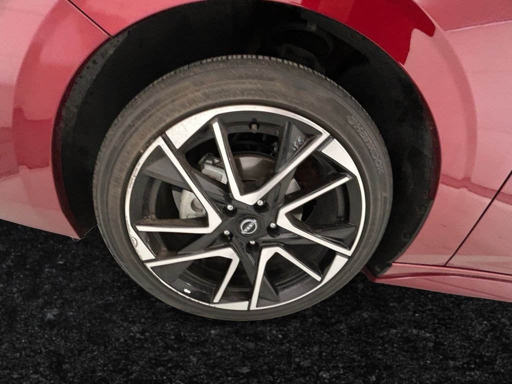 Used 2024 Red Nissan SR image 27