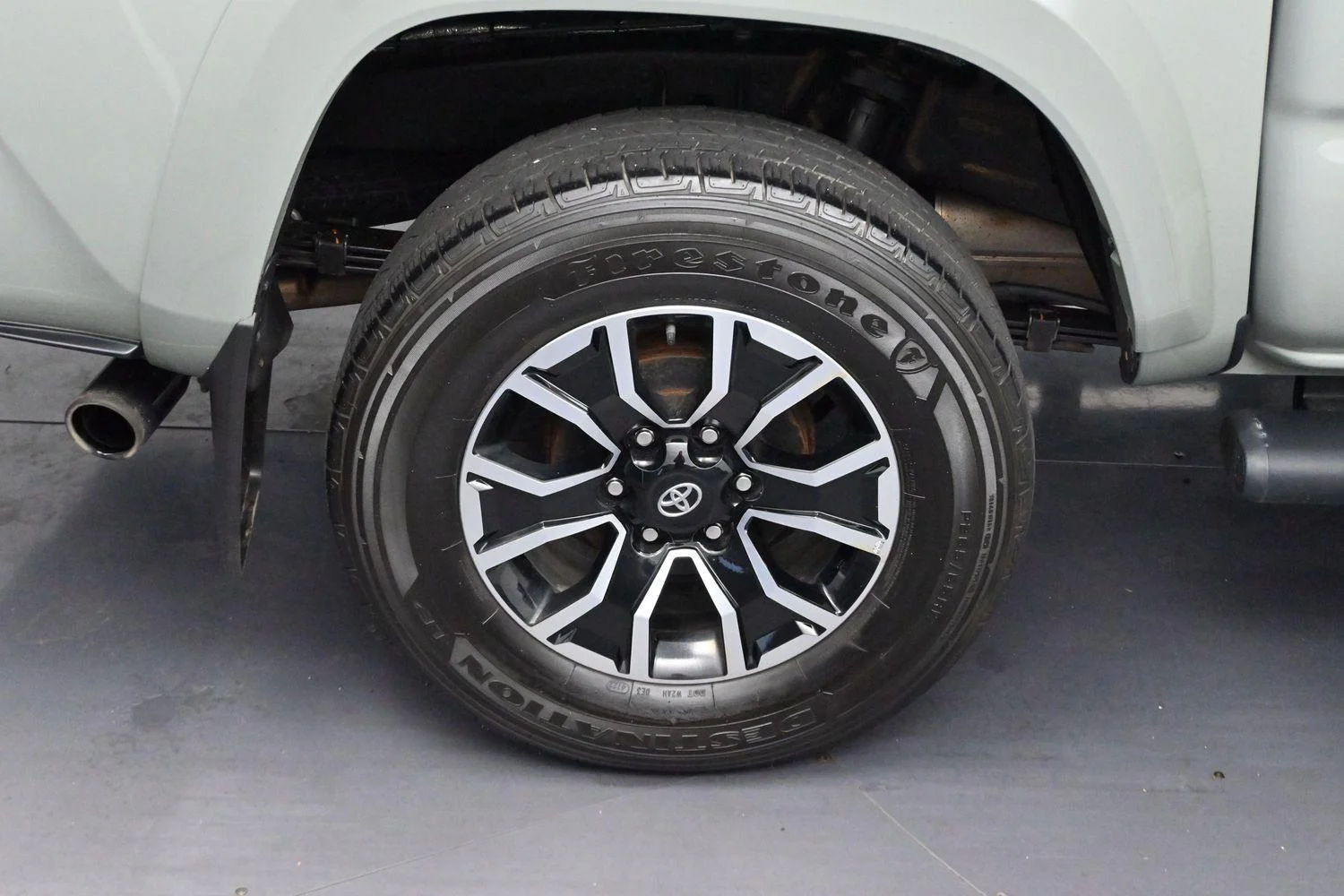Used 2023 Gray Toyota SR image 34