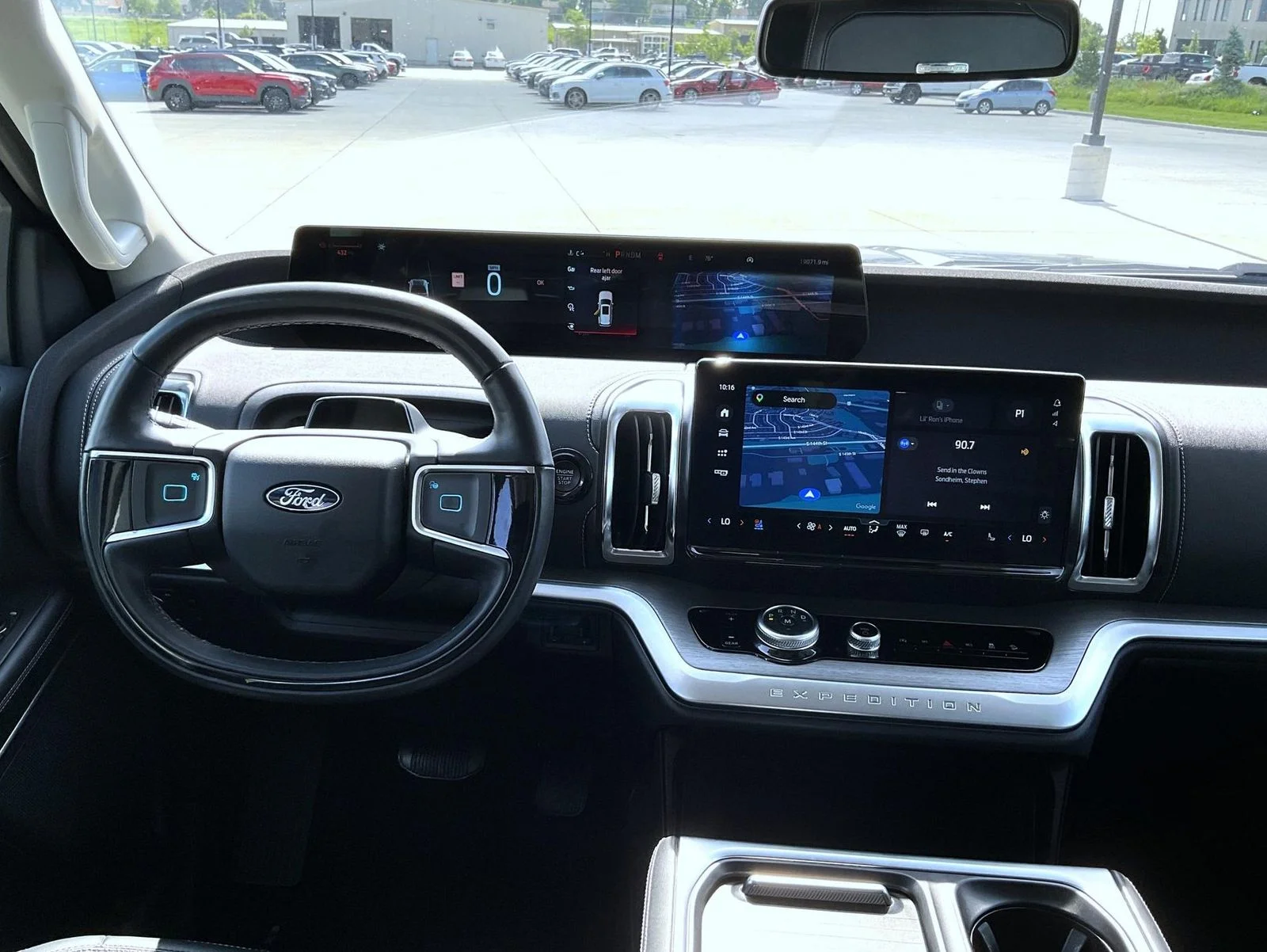 Used 2025 Black Ford Platinum image 14