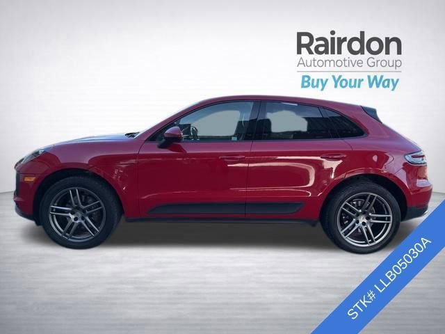 Used 2020  Porsche AWD image 4