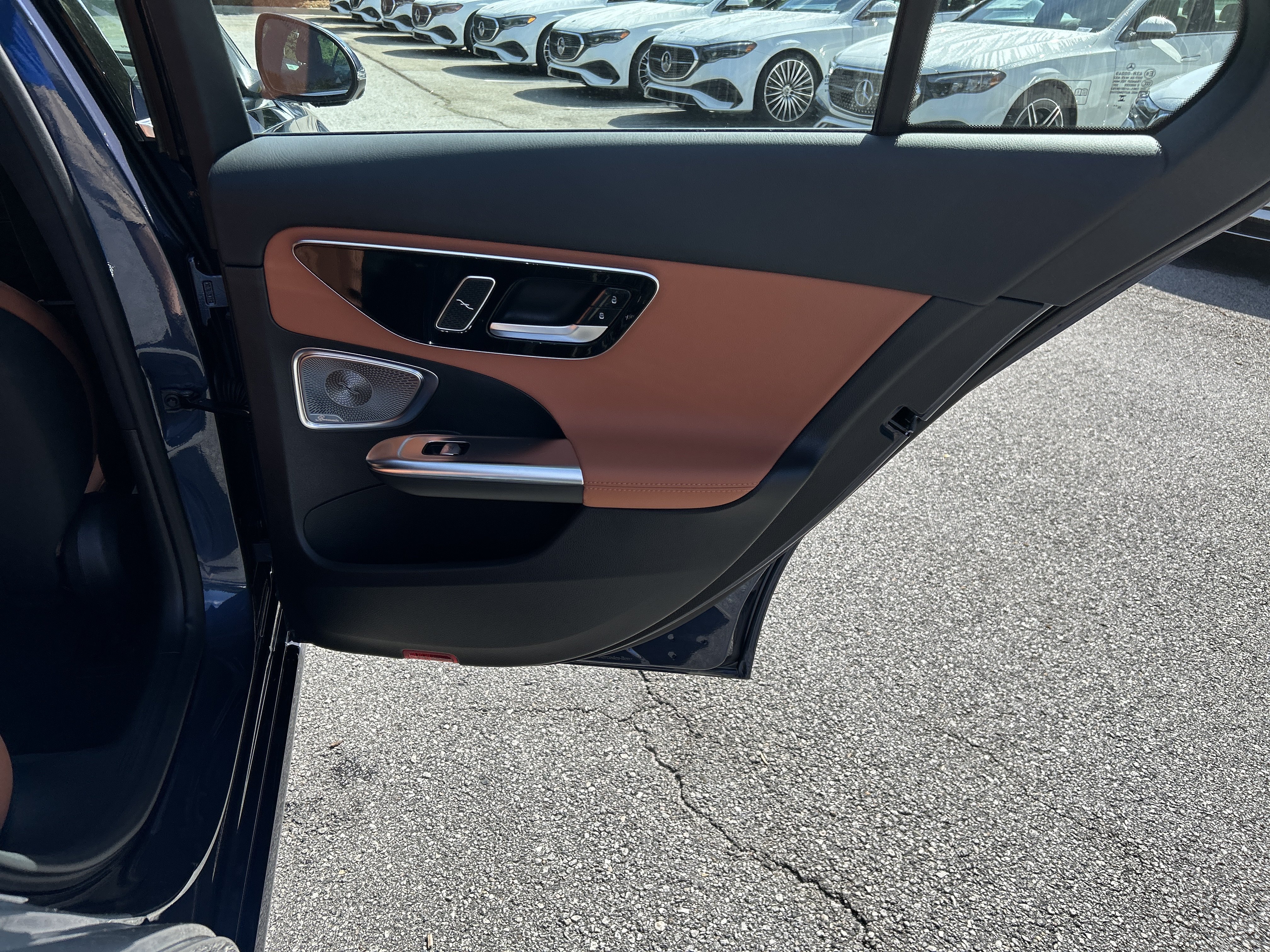 New 2026 Twilight Blue Metallic Mercedes-Benz C 300 4MATIC® Sedan image 38