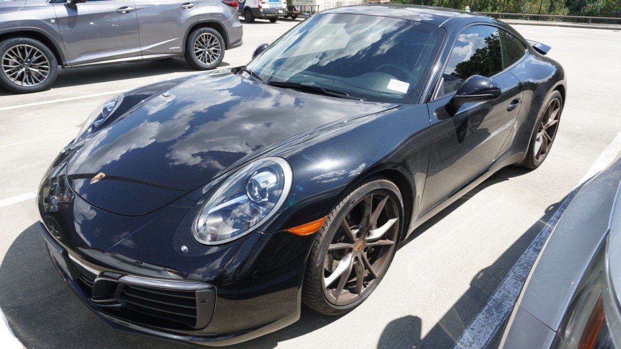 Used 2017 Black Porsche Carrera 4 image 4