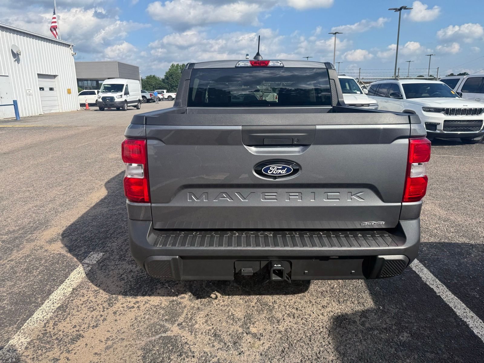 Used 2026 Gray Ford XLT image 5