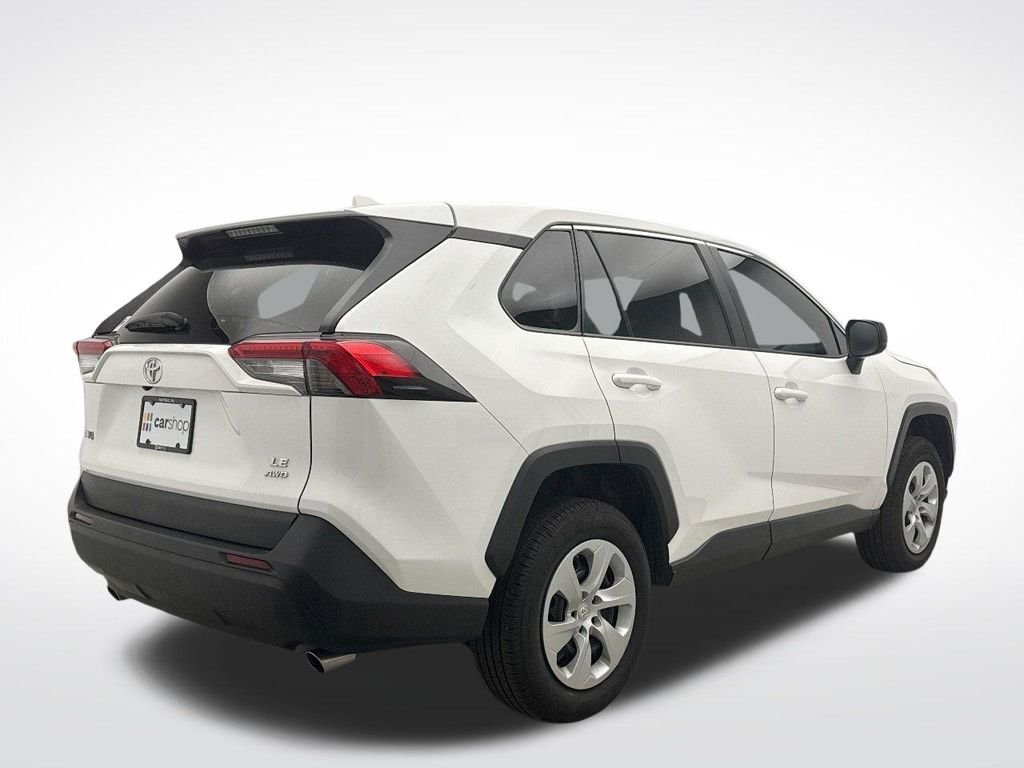 Used 2024 Ice Toyota LE image 5