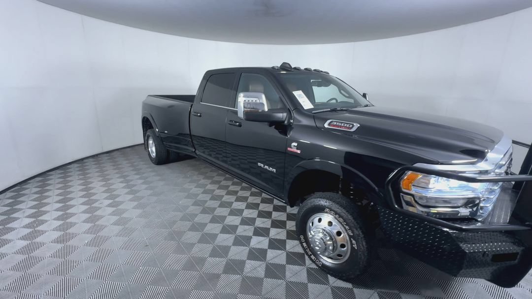 Used 2024 Diamond Black Ram Longhorn image 2