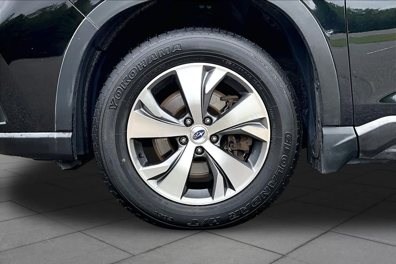 Used 2019 Crystal Black Silica Subaru Premium image 11