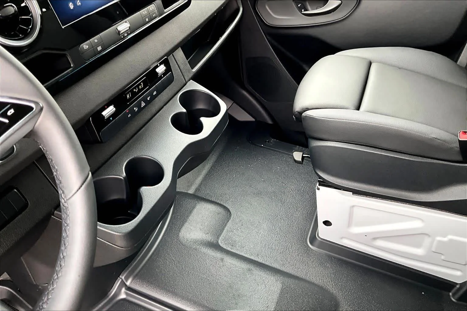 2026 Mercedes-Benz Sprinter Cargo Van Base - Photo 11