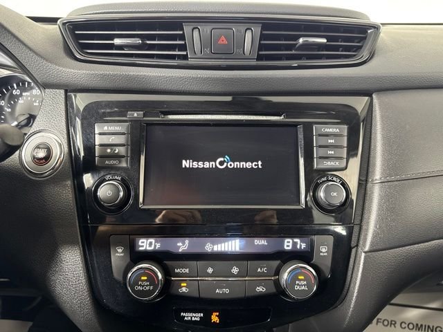 Used 2019 Blue Nissan SV image 14