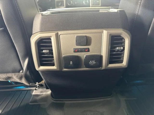 Used 2018 White Ford Lariat image 13