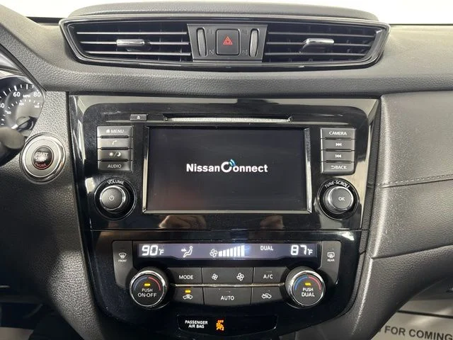 Used 2019 Caspian Blue Metallic Nissan SV image 14