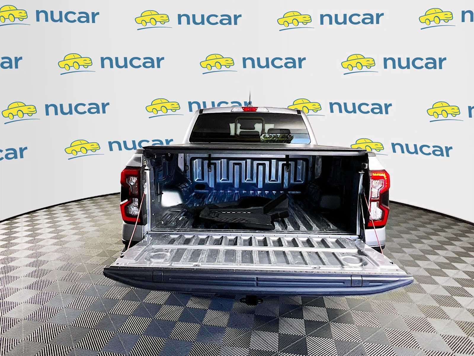 Used 2024 Iconic Silver Ford XLT image 26