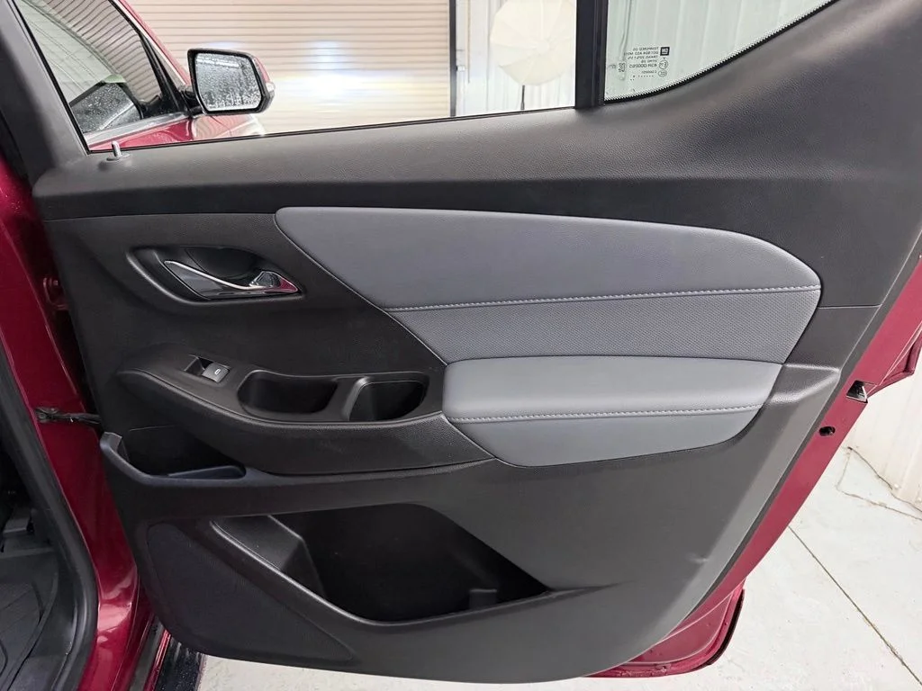 Used 2019 Red Tintcoat Chevrolet Premier image 39