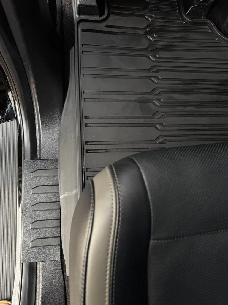 Used 2017 Shadow Black Ford Raptor image 44