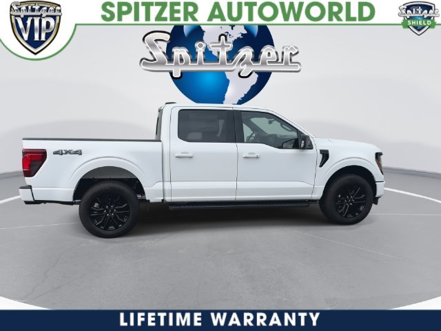 New 2026 Oxford White Ford XLT image 11