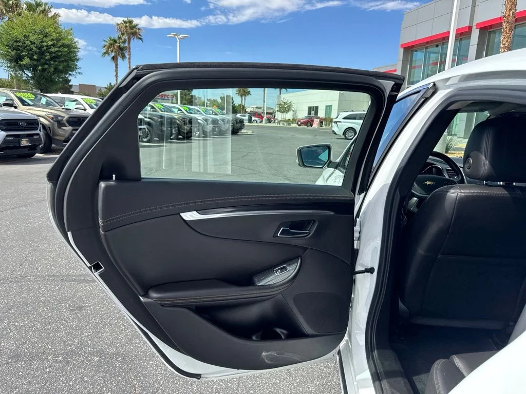 Used 2017 White Chevrolet LT image 16