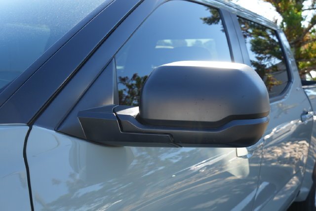 Certified Used 2025  Toyota SR5 image 11