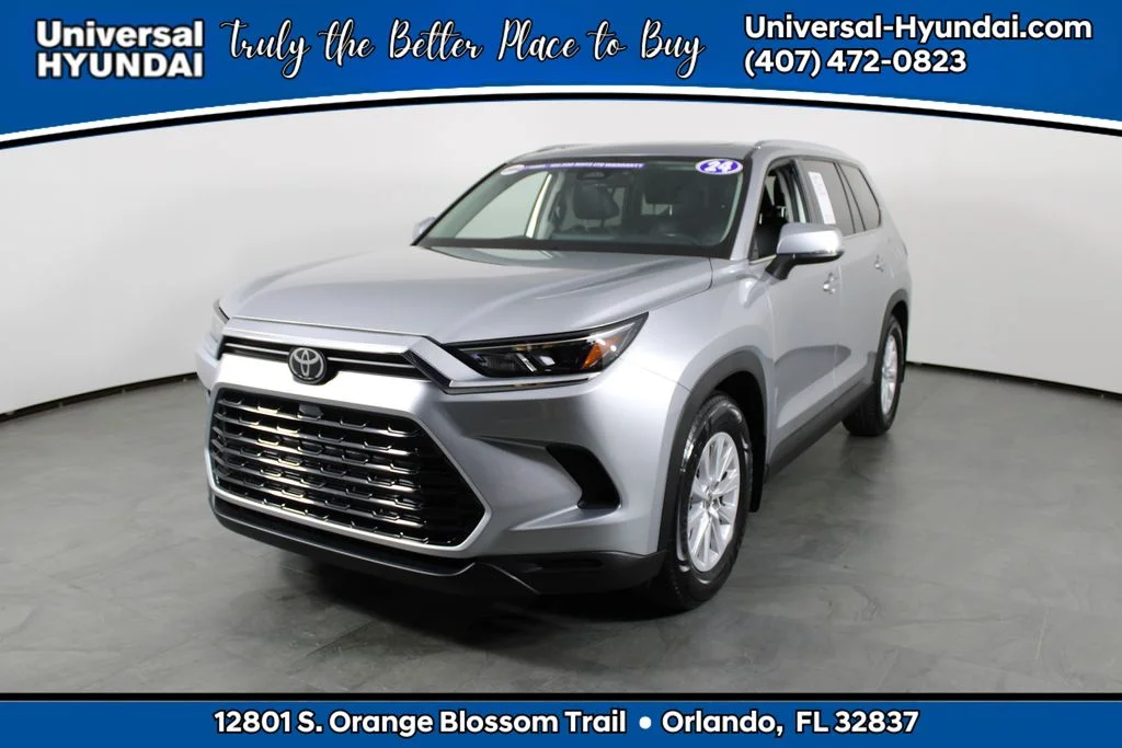 Used 2024 Silver Toyota XLE image 1