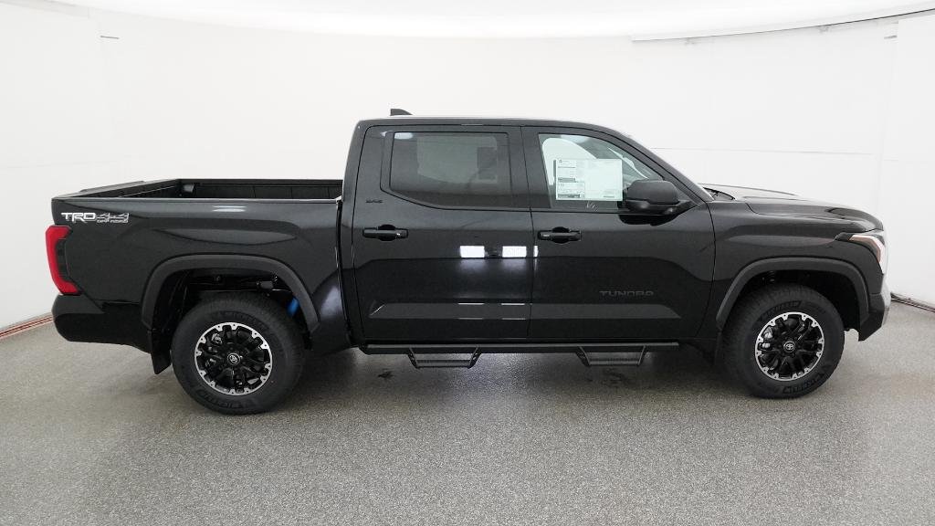 New 2026 Midnight Black Metallic Toyota SR5 image 21
