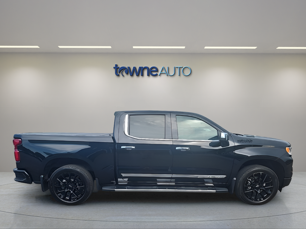 Used 2023 Black Chevrolet High Country image 6