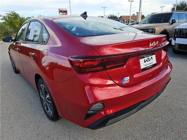 Used 2024 Red KIA LXS (IVT) image 2