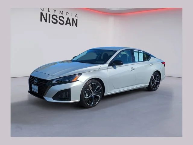 2025 Nissan Altima 2.5 SR