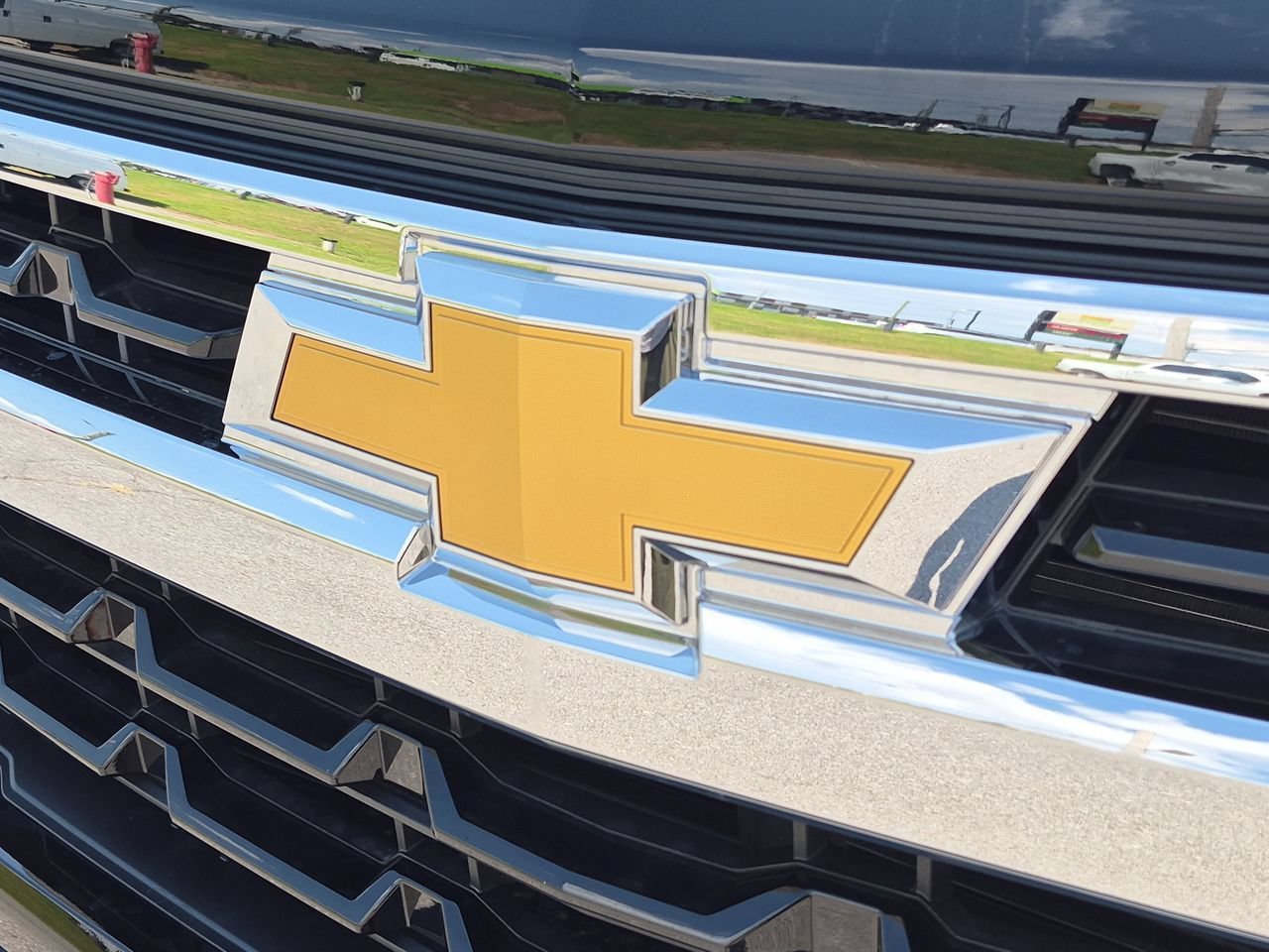 New 2026 Black Chevrolet LT image 30