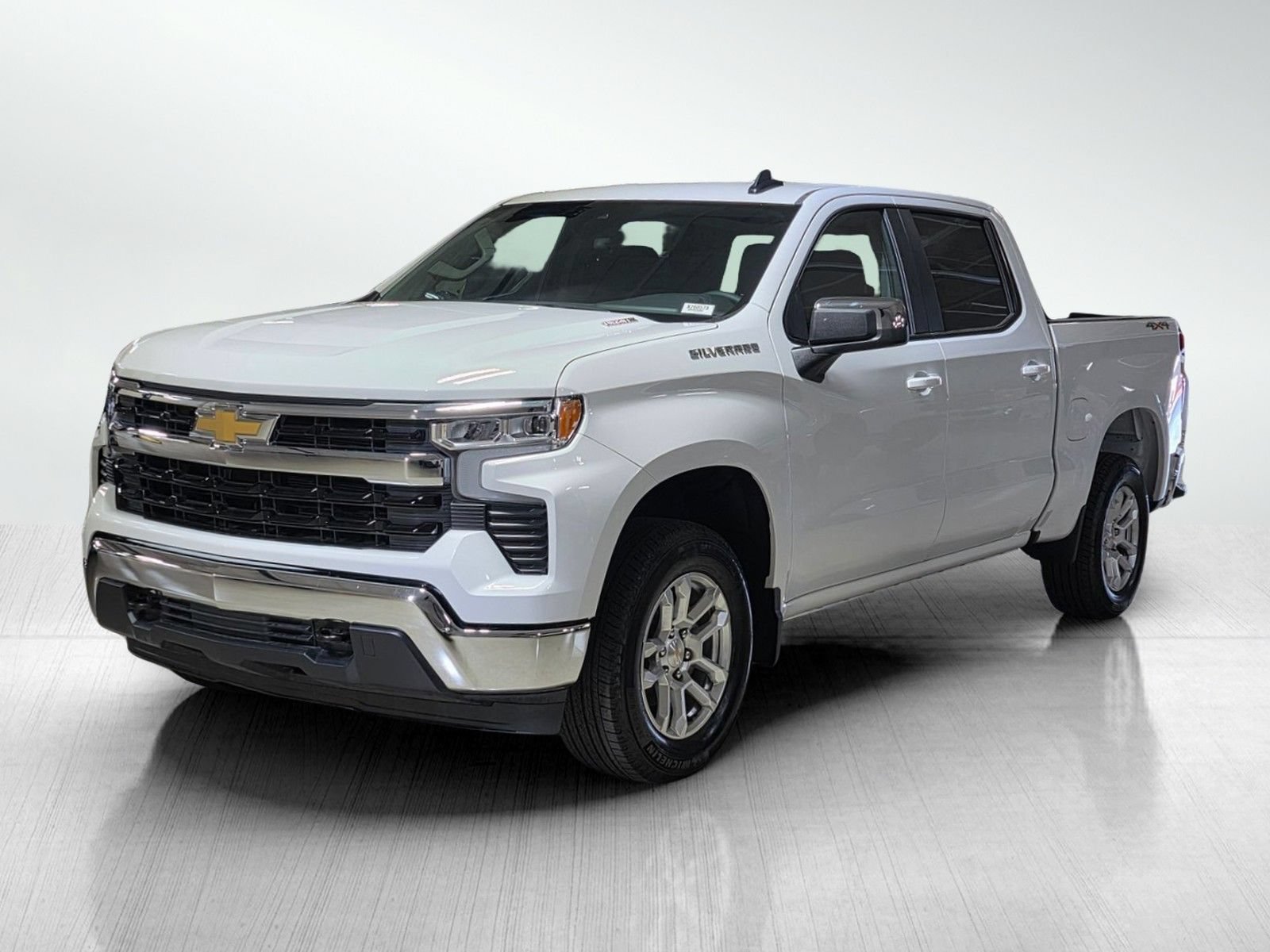 New 2026 Summit White Chevrolet LT (2FL) image 3